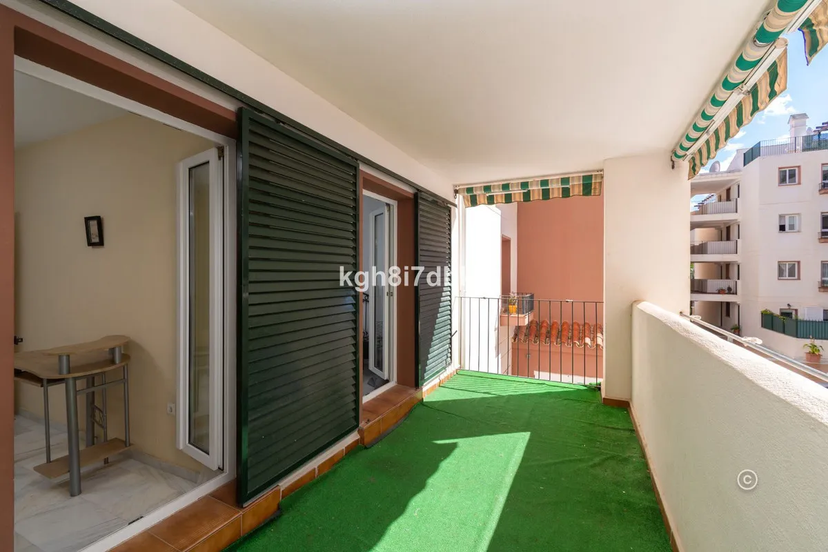 4fe4a36c-f170-4acf-b80d-560cec485ac1