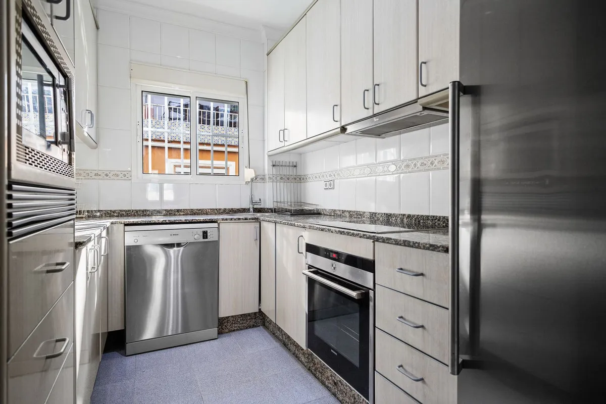 a0e3112f-826e-445c-9143-e146ab5557e4