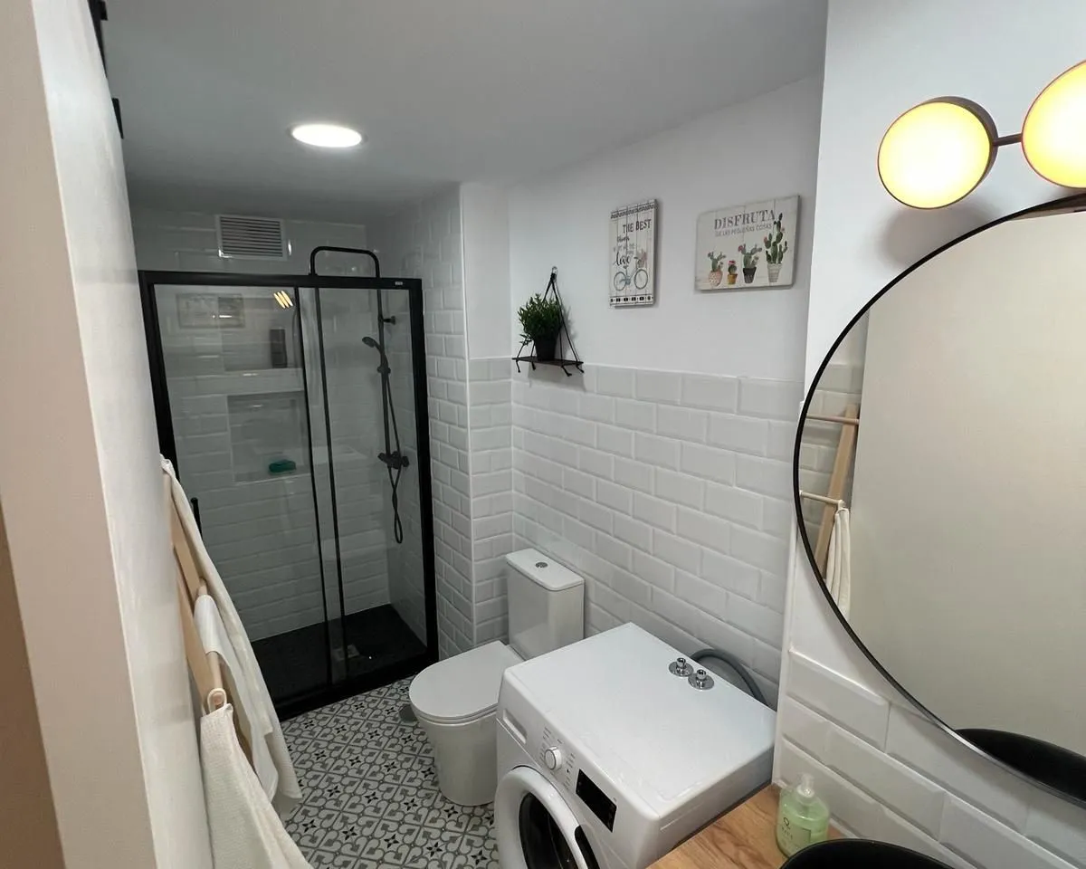 64d8a060-d595-4a8e-a2c5-9090f26cca34