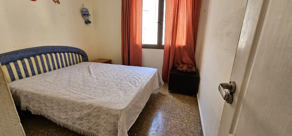 aa4857c4-2ae4-4f31-92a5-35a96cef6a2e