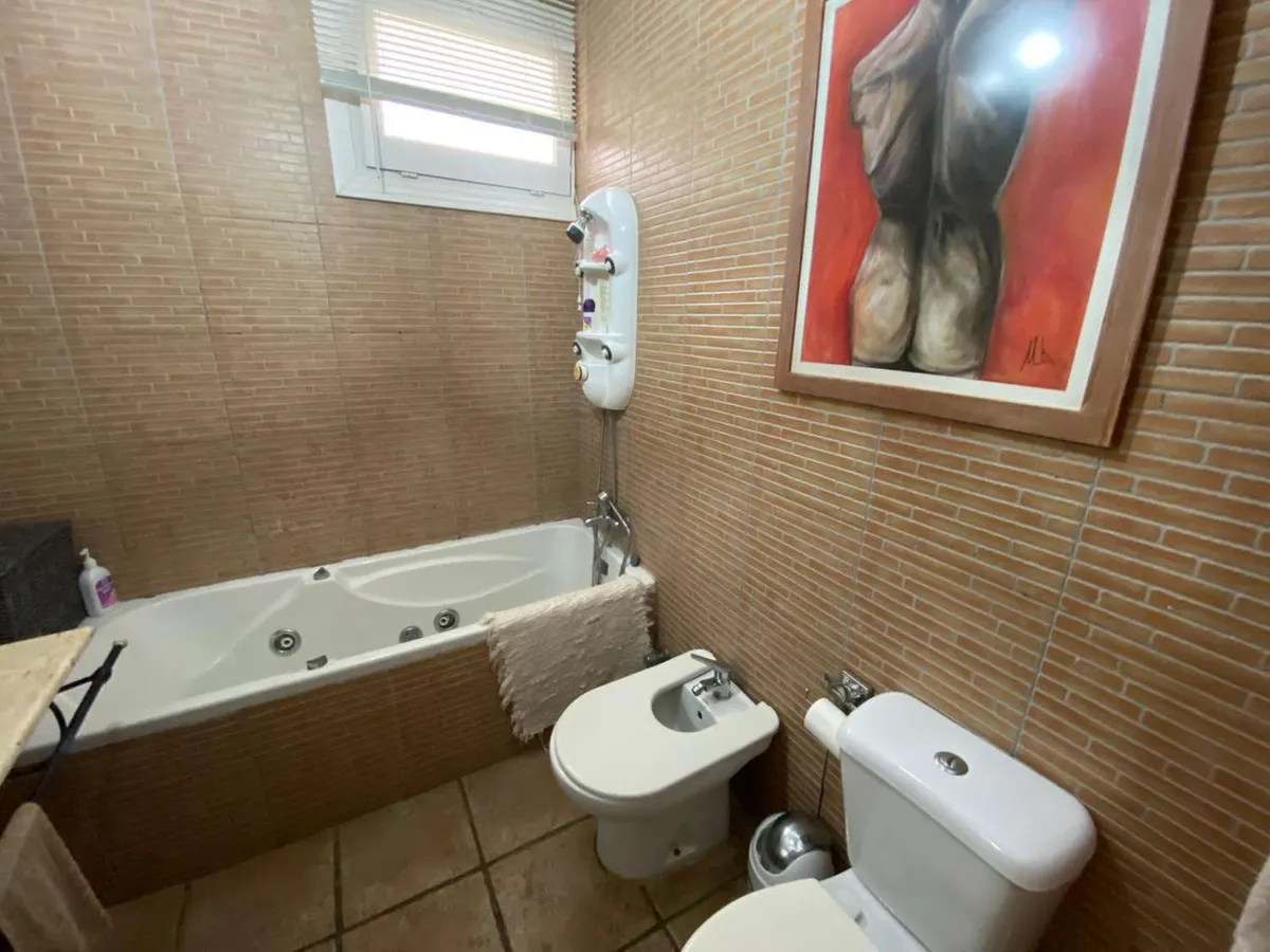 4eaf0142-0f62-45ce-a4ec-2359ed011bfc