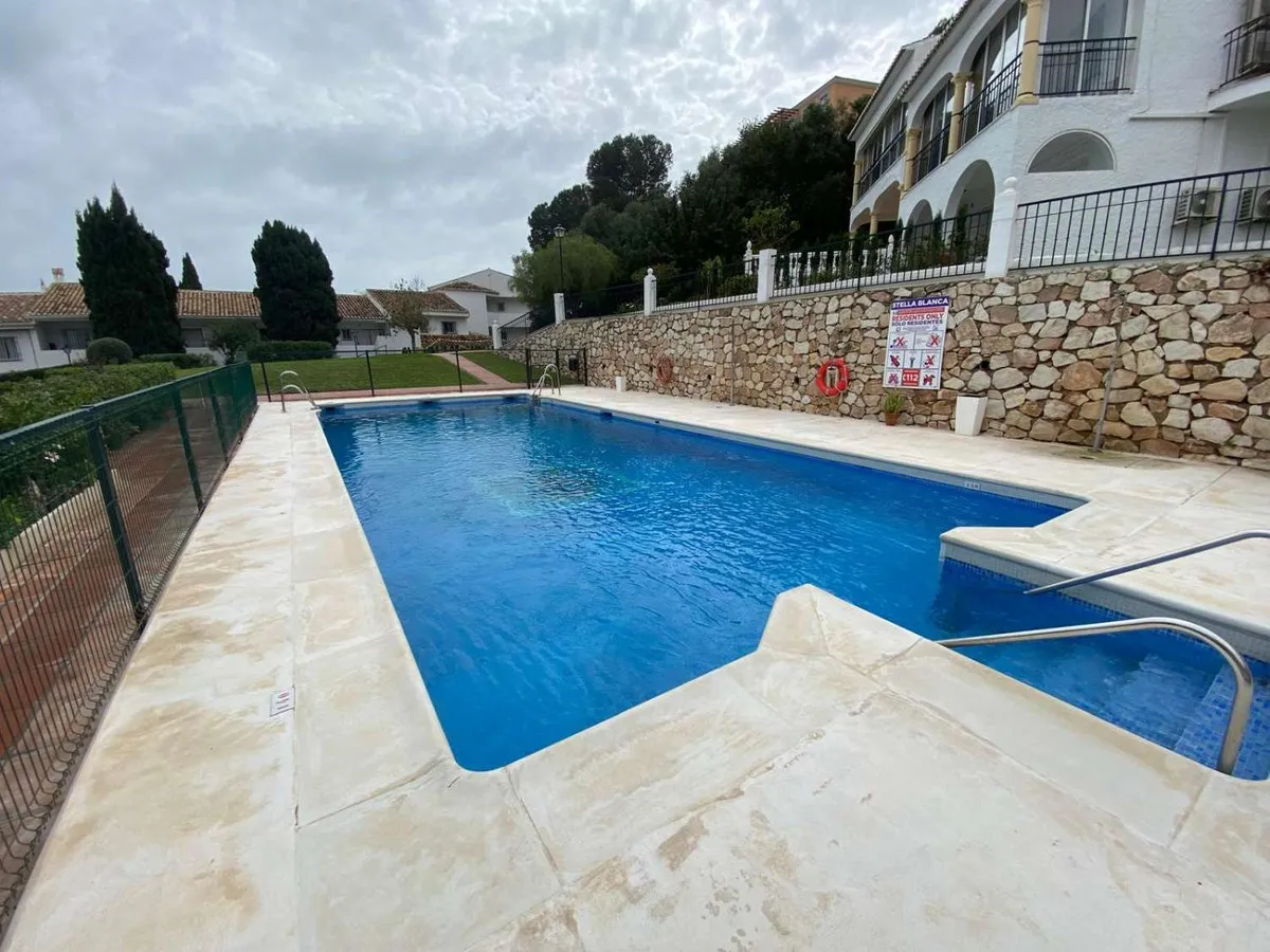 976a8b1d-fce5-4b4c-93ca-e35f494b32c7