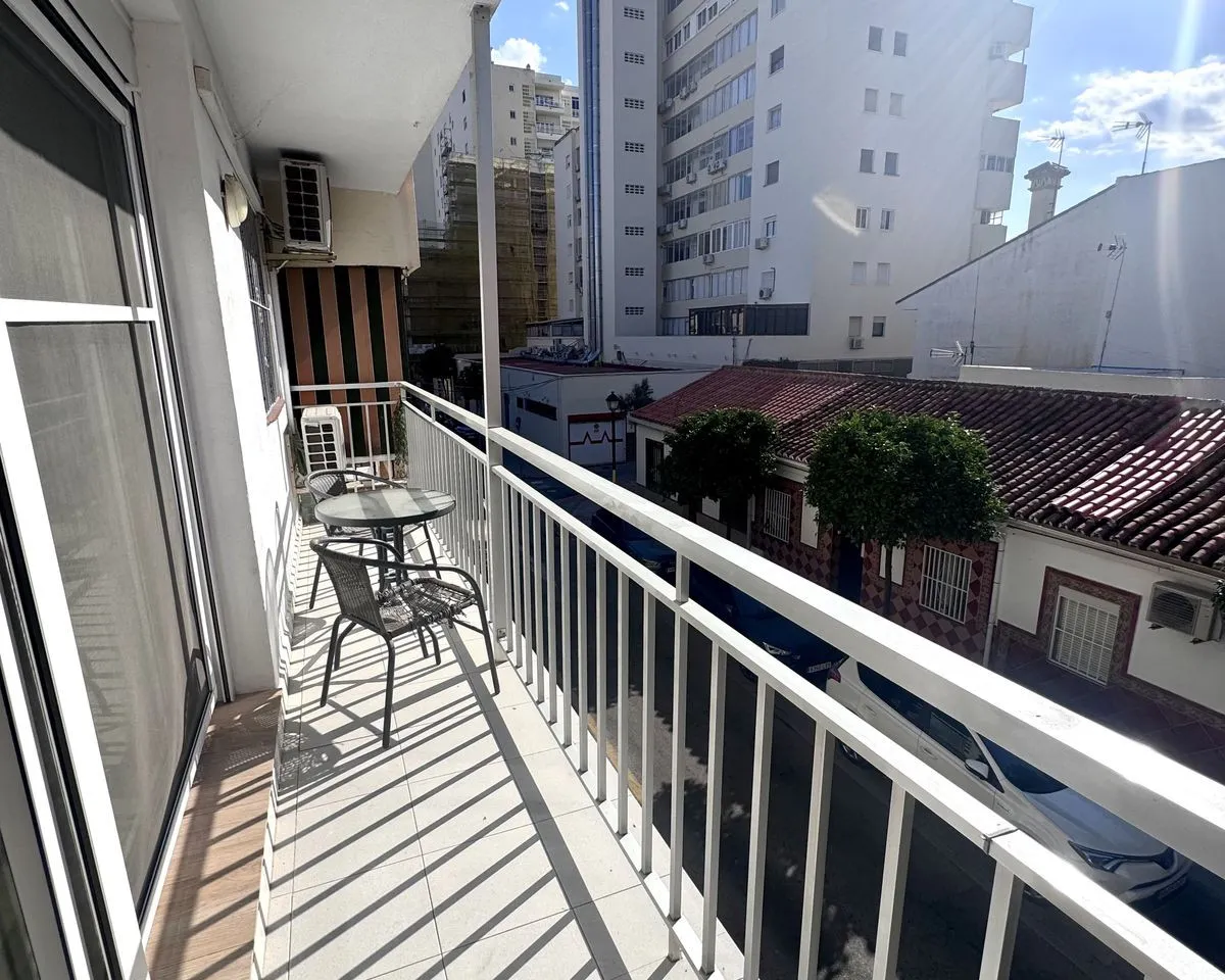 bf84ca3d-7cc8-4ff4-9a6b-b3d98402d092