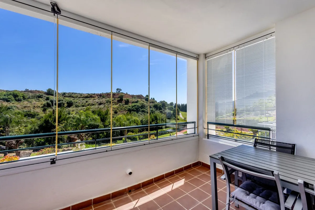 662b2c26-8b3d-48c6-b7b6-8361067cbfad