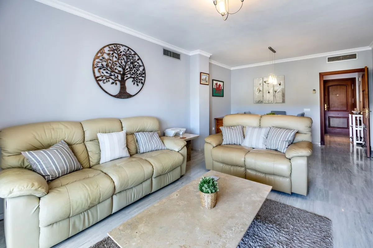 98d1c4ce-82dc-43e1-9064-36b0a69fff62