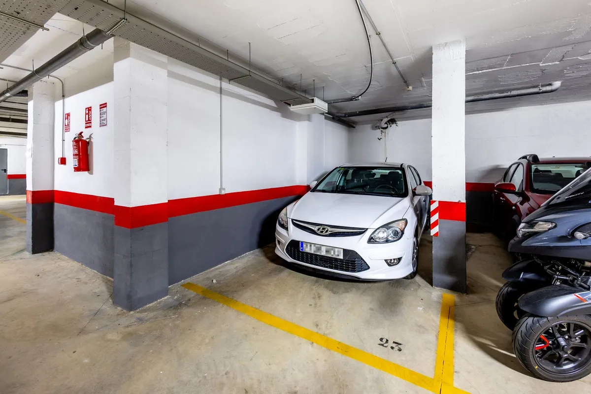 e4fd4537-e95e-4a1d-9f2d-462703795aee