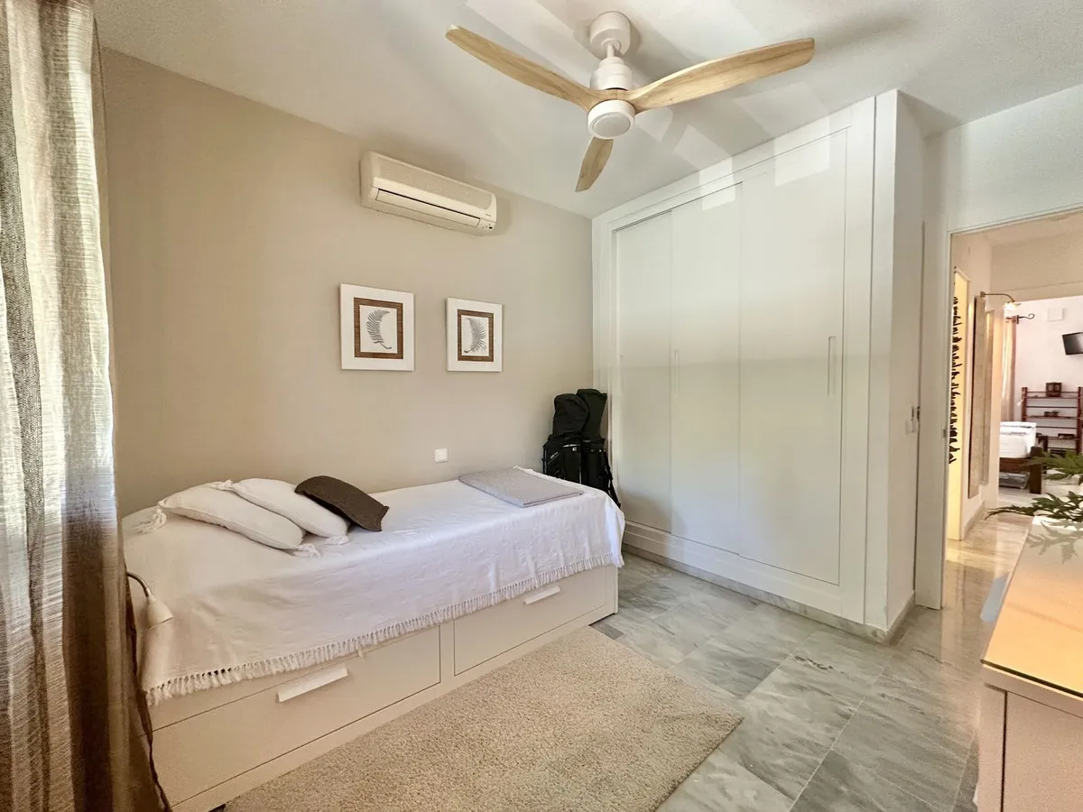 22c9c086-5d8d-4284-b522-36c9059422d9