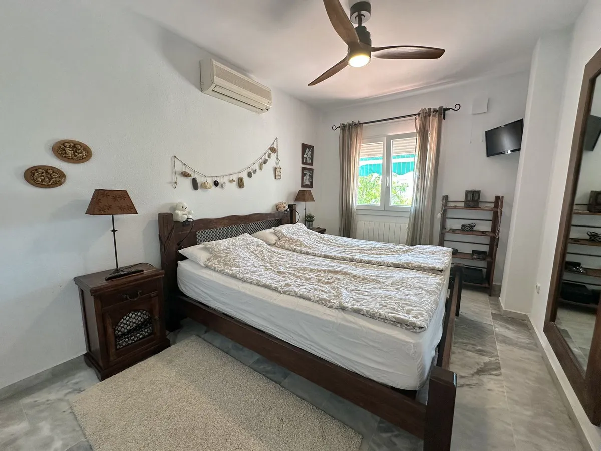 6533019a-517d-4bba-bb01-5ce5d9c872f7