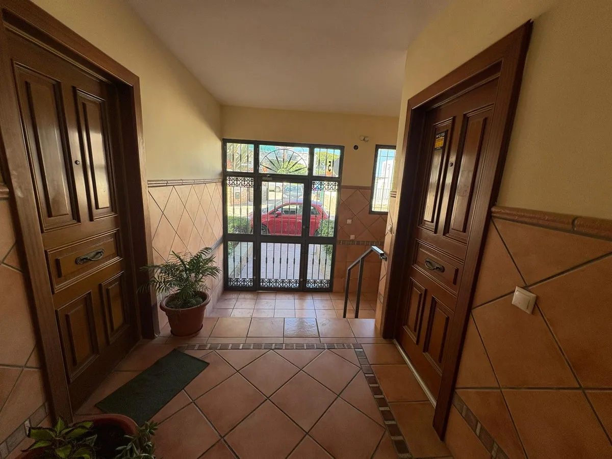 d3cd76ce-e264-42f6-8837-22121f23f290