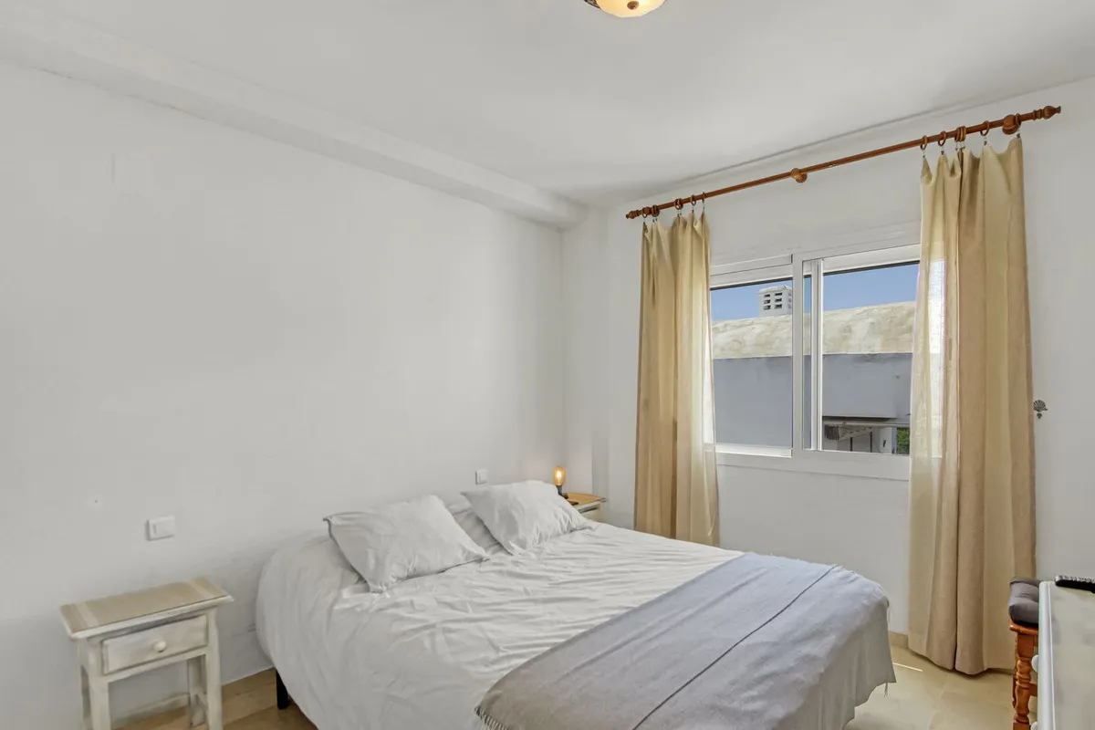 06acf810-e72c-42fb-a08a-8ace5ce02c84