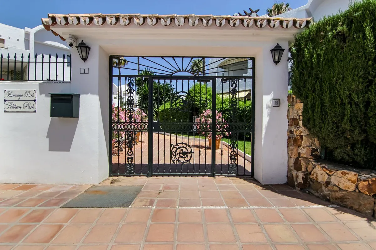 3cad2733-9977-4d60-899a-cfe3b2e2d940