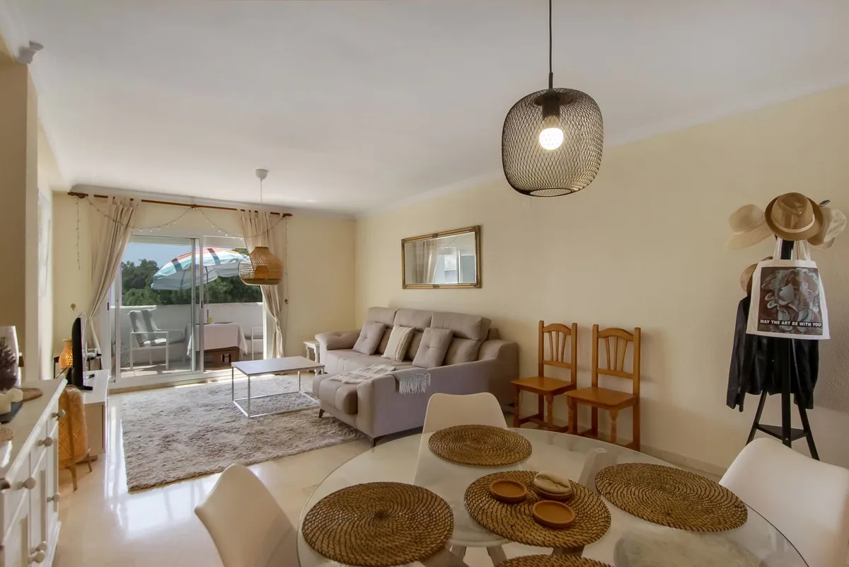 739b18f9-a94e-4b49-90b6-db4d9784094c