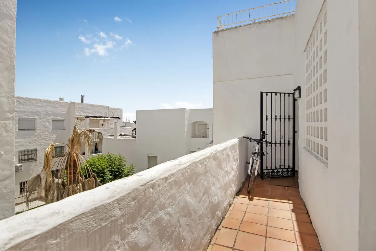 82df848f-e5eb-4c5e-bfc2-c24a60249e0f