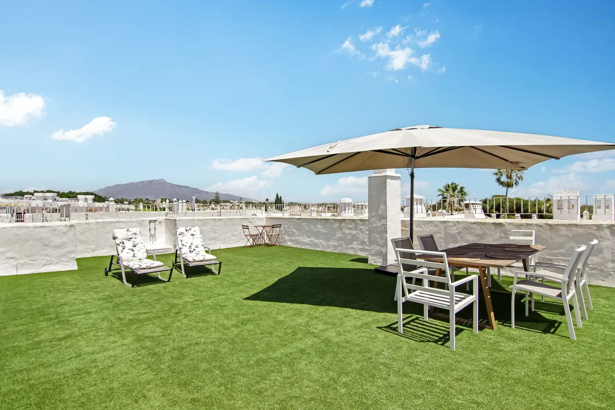 8ba8a53f-e678-4166-809f-e247b13a735a