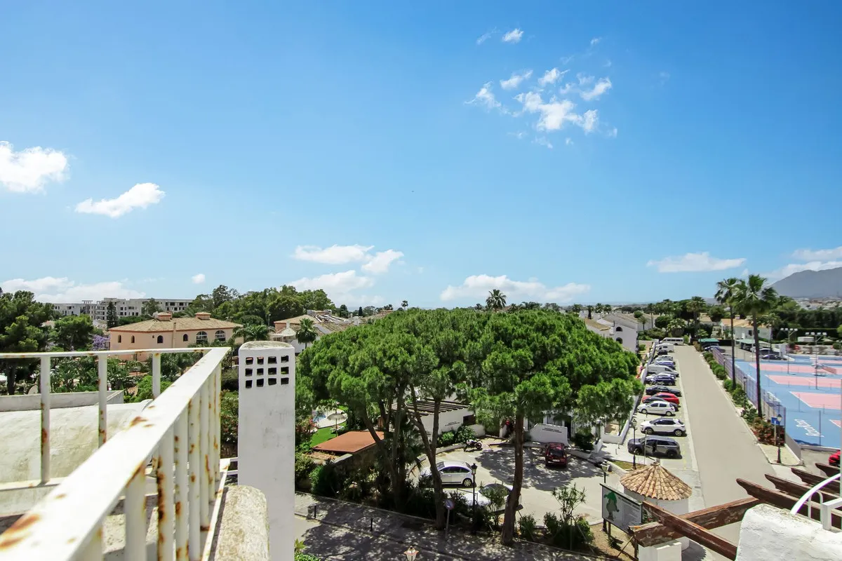 fd25da6e-e3d3-448e-893b-544e580b76e5