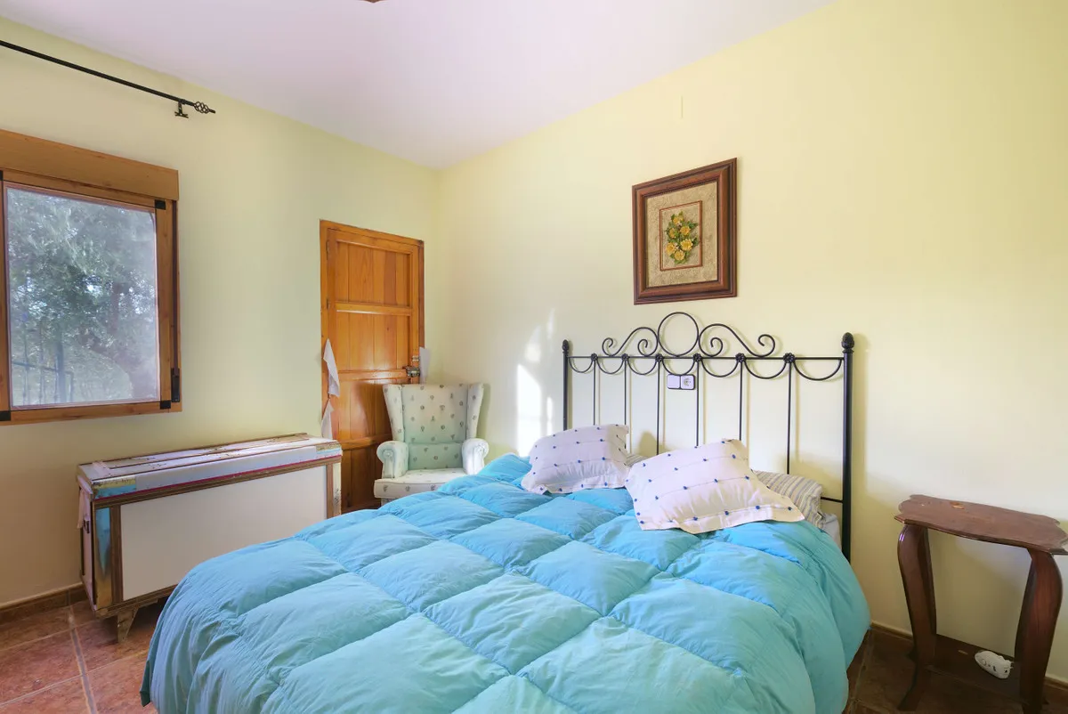 f6044d17-7464-4eaf-b60f-11b85dcf0f33