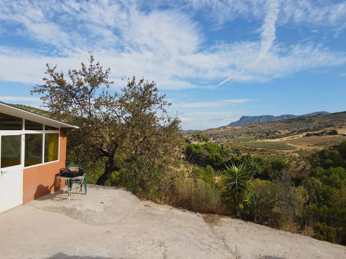 79853b28-0bf2-49b4-b793-4c885d30e604