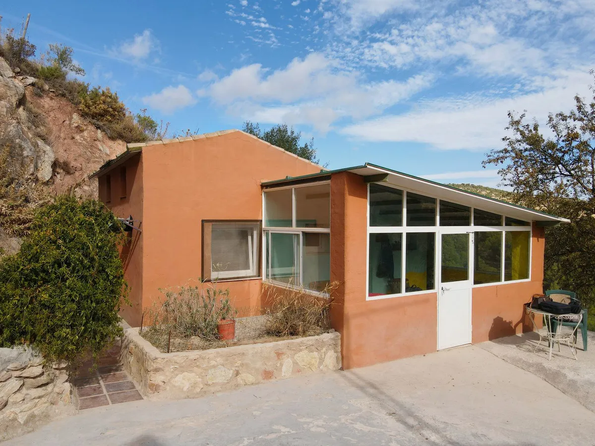 b462ccb3-231b-461f-aeb5-41373be398a2