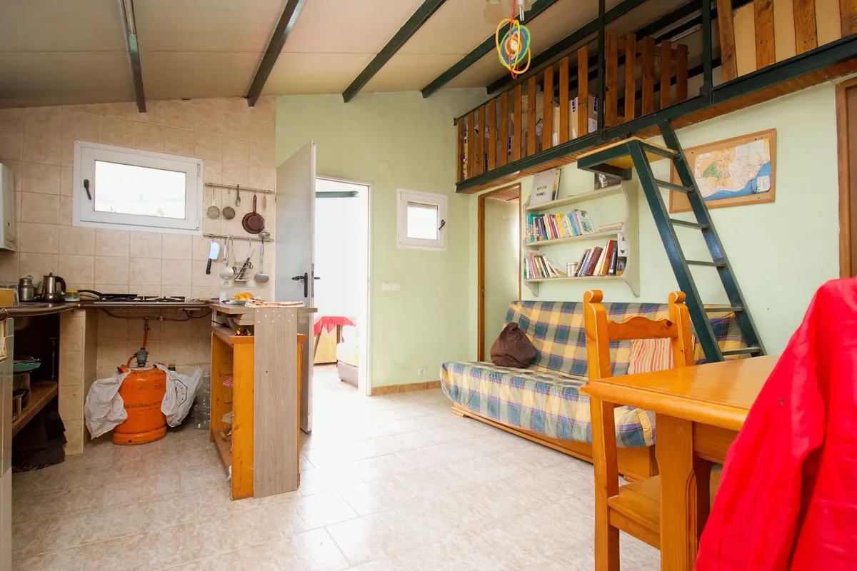 c7079170-4b9b-407f-ae08-8b607b618abe