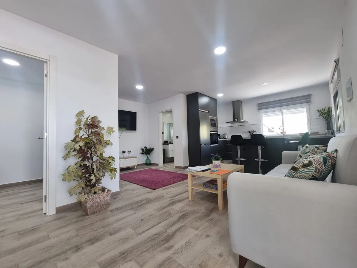 a5d2fee9-0efe-448b-ba3a-2d904a4413ed