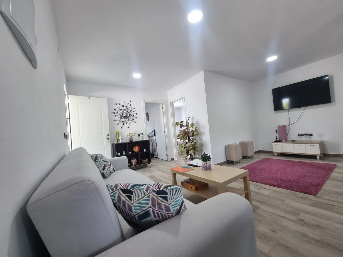 afe01e54-7a81-485a-bf28-bf2d668823b0