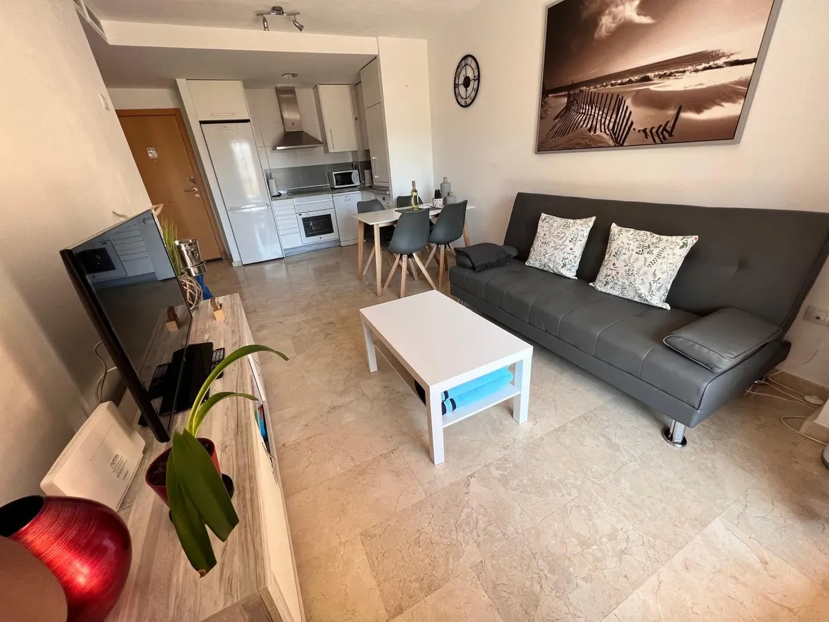 e5c0a0a1-061b-4ec7-996b-83a08089c8cc