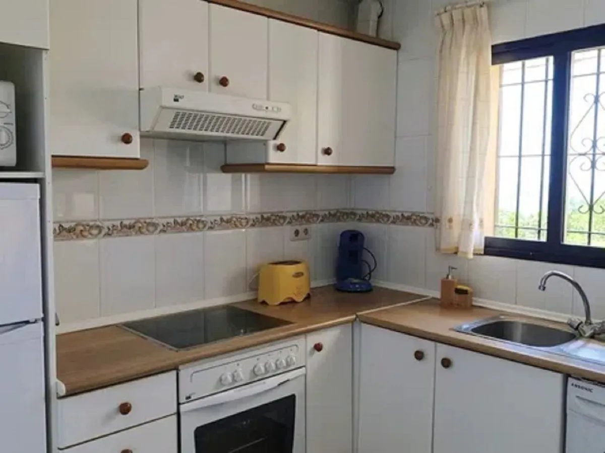 242a7c0b-6891-43c7-9edb-30143b7103c8