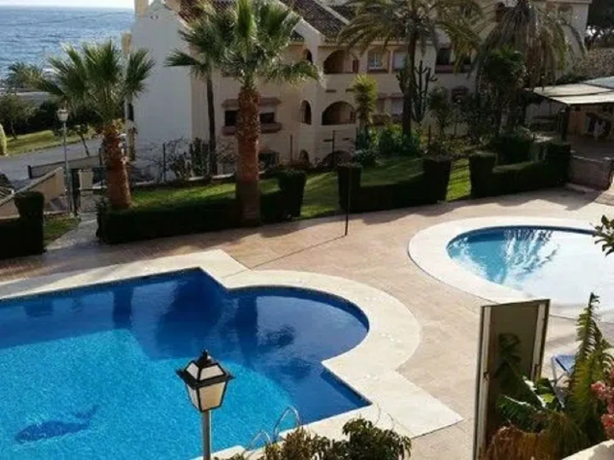 e8a1f32d-d17a-4976-ac0e-96513de9ec8d