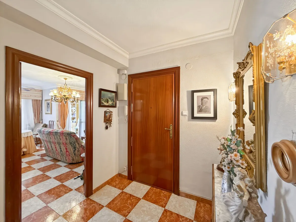 0d2ba9a2-8e5c-4e67-999f-f9da2bc491d4