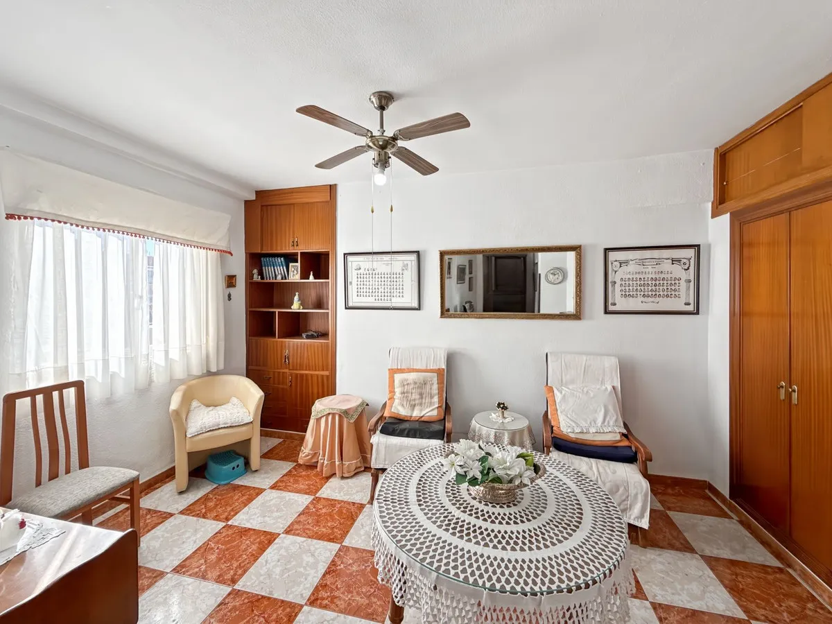 468047f5-282e-40ef-8a7c-573251cbcf2d