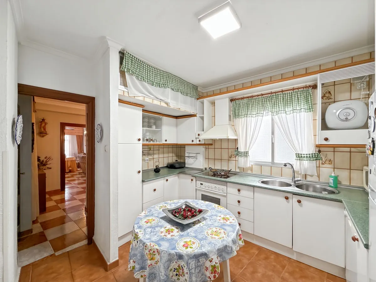 8c216753-b0eb-48dd-850f-f1b7d4670a5d