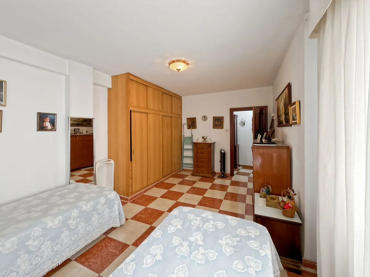 96653d53-e5f9-4cca-bcd0-f7882249337a