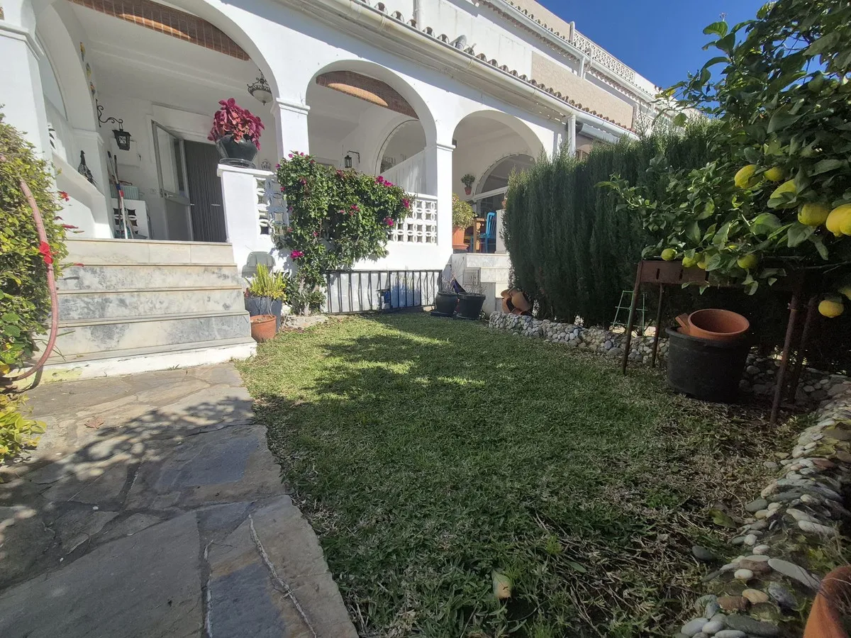 821af225-2499-4207-8d10-4520ec729441