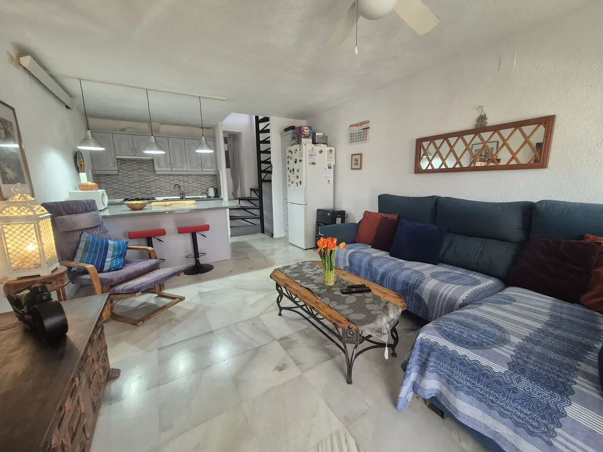 a01f3365-eb7b-420e-a978-4a9d5fd62e94