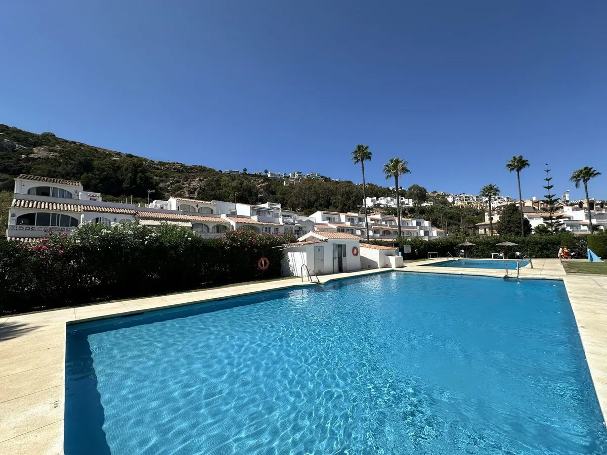 bccd9b62-b122-4a23-b7c7-9cc1ed0d3682