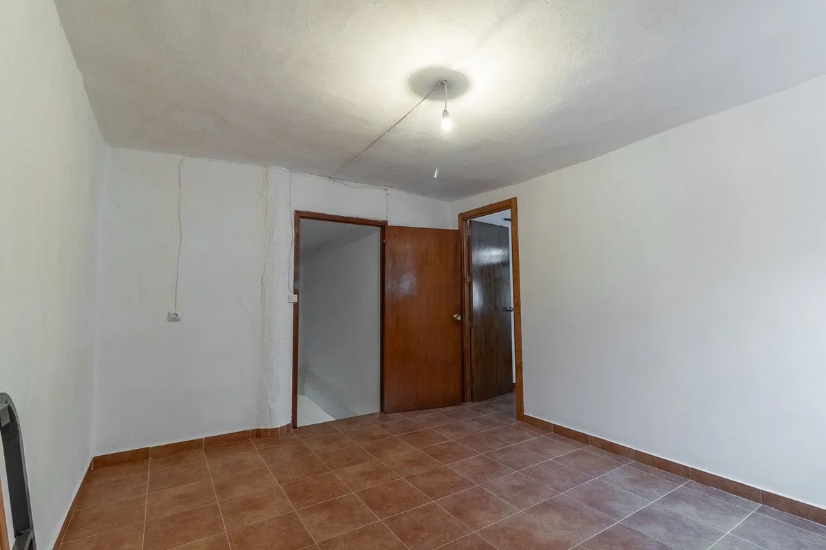 78aca42d-c549-49f9-a088-1008ad799fe0