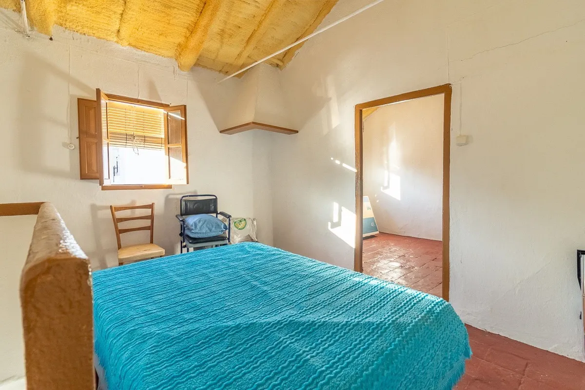 e10688c4-ed91-4a4b-8b38-90ddaeed4349