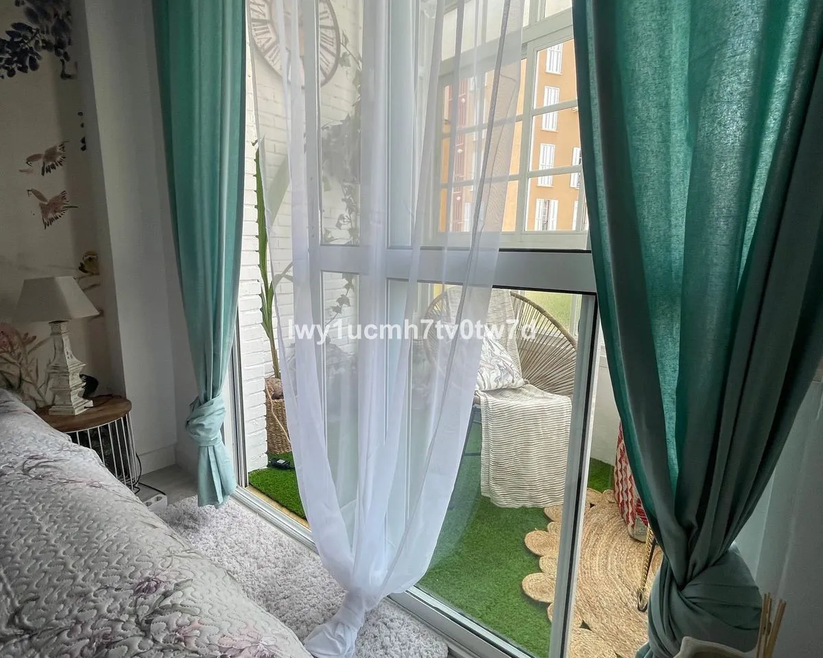 28a580cb-a540-4125-9450-692338bc75c7