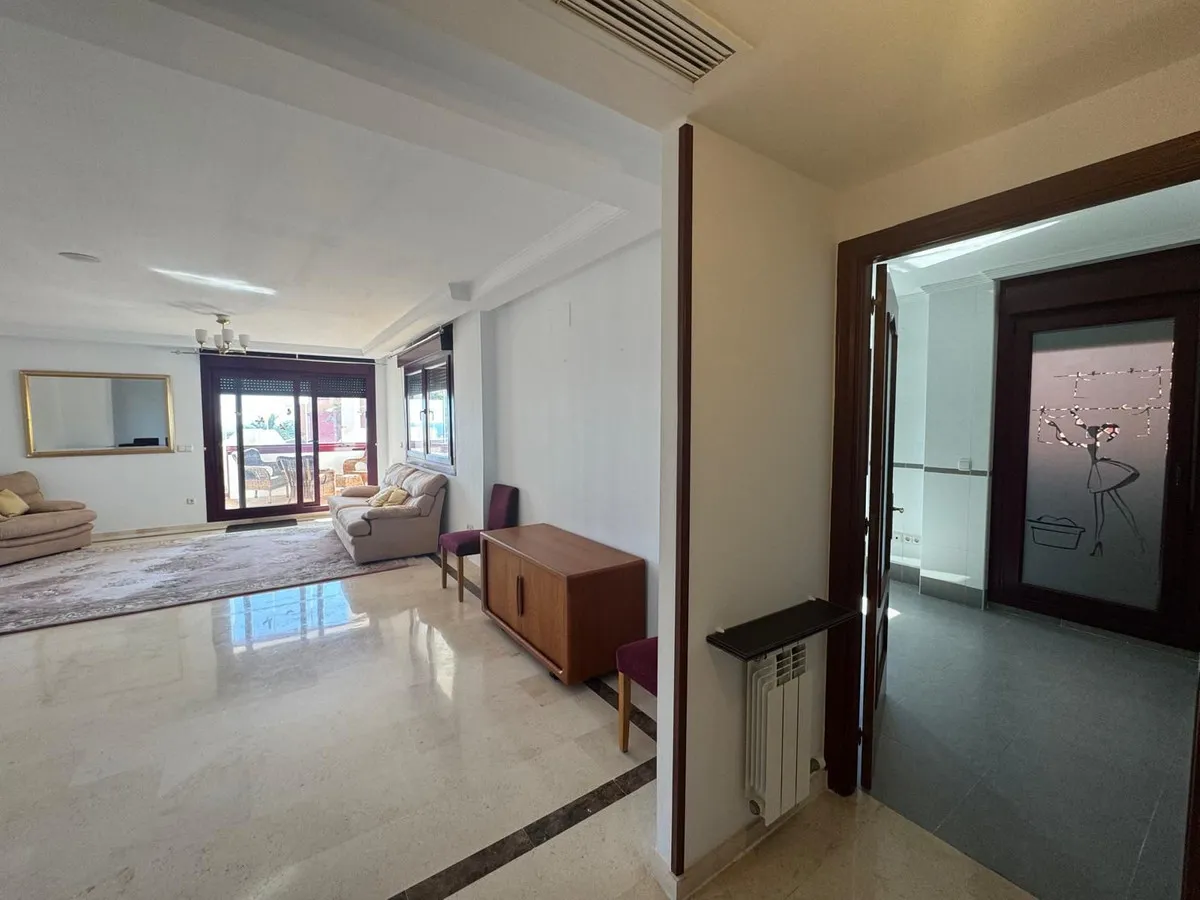 44143930-58a7-4e97-8568-295109586503