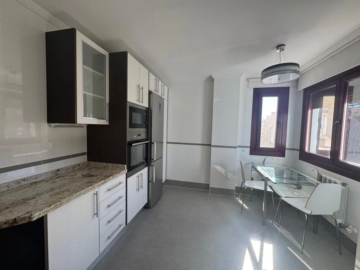 e431fd30-d3e2-4641-8032-fcd536e7b1ec