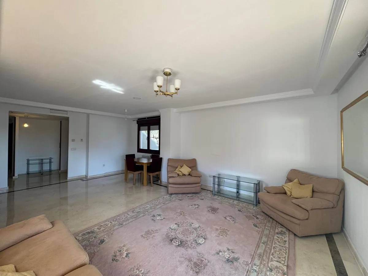 e7b64e6d-18e0-45b0-96c0-9848e21a03ed