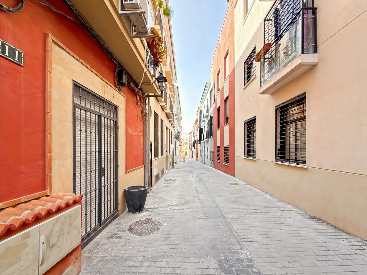 ce403214-bd10-4e3d-a2dd-0cebad4ef20f