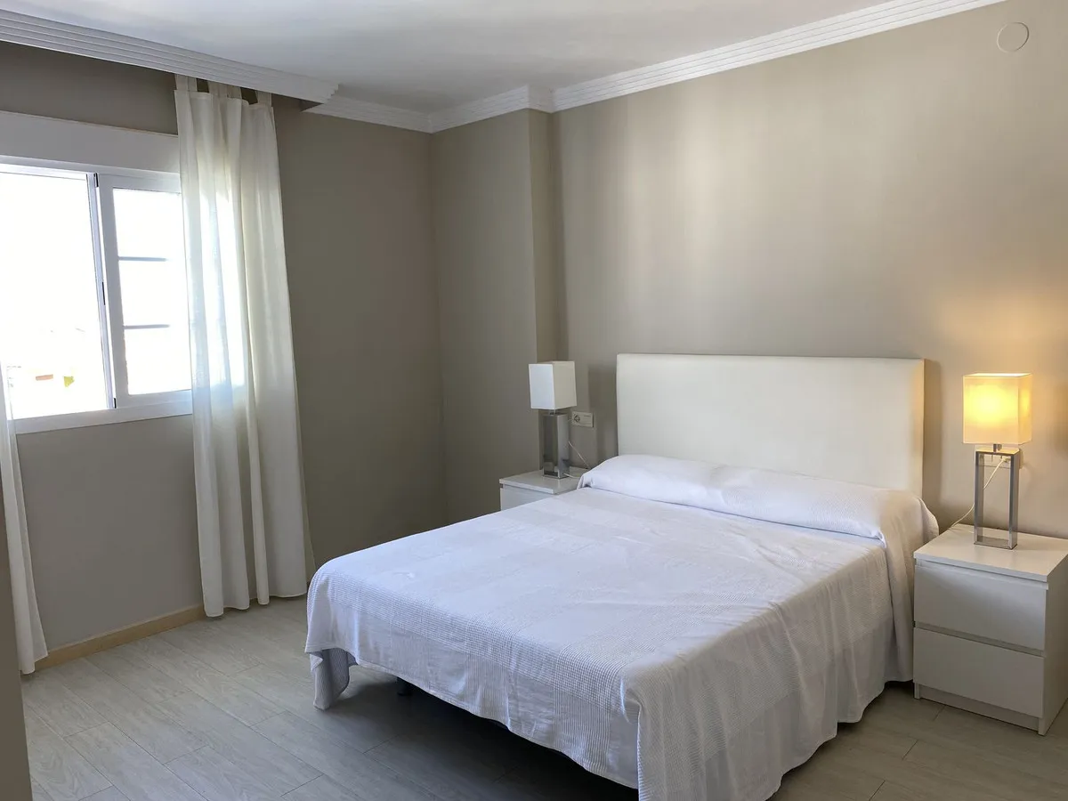 d4041e28-173f-4099-9d4a-16086eedc400