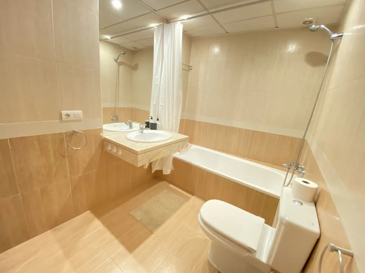 dc89a1ff-0bc4-45d9-b618-fa3afa40942c