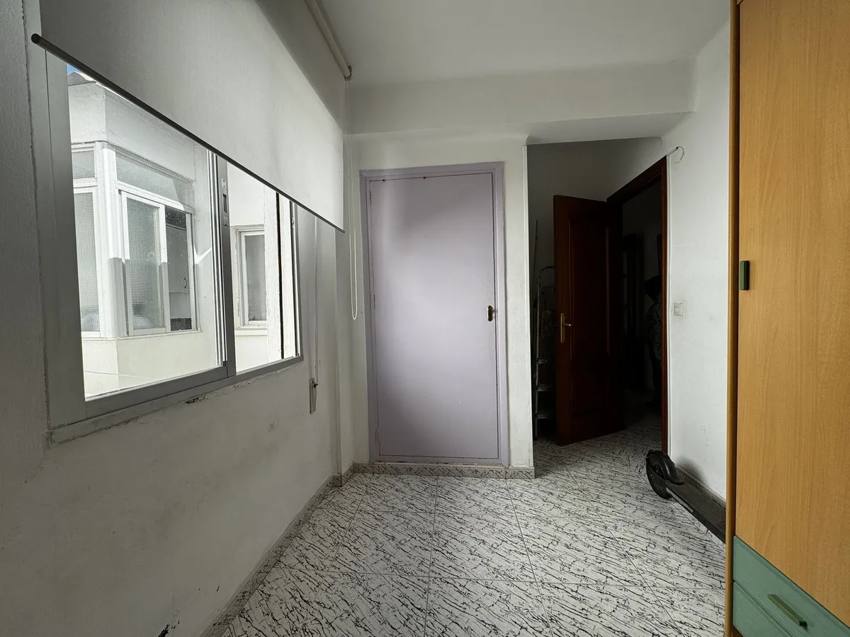 a17a8c00-3e35-4858-a90e-23578039bf77