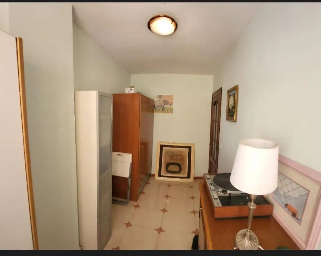 124d3043-8c74-42e1-9769-2732e37d5729