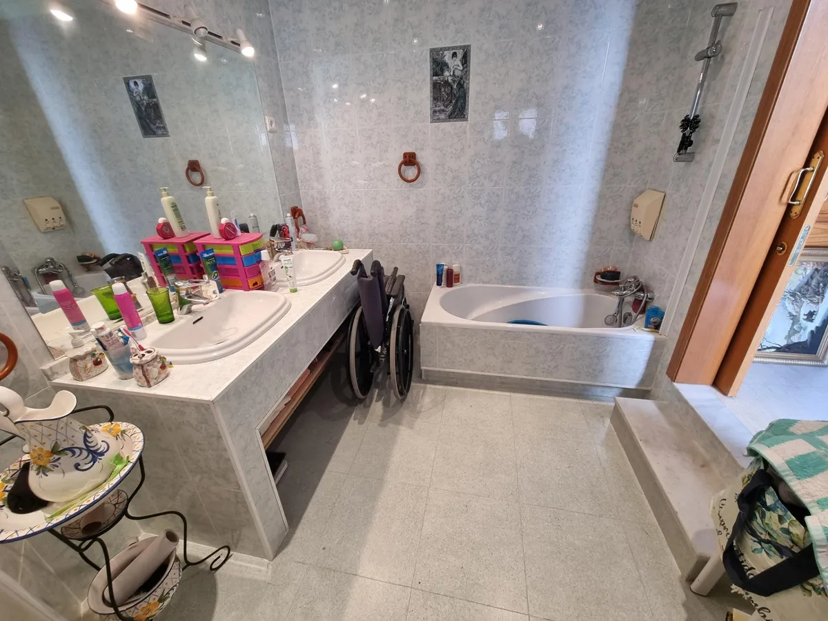 79299fbc-1024-4d3b-8a03-1f3b3001f044