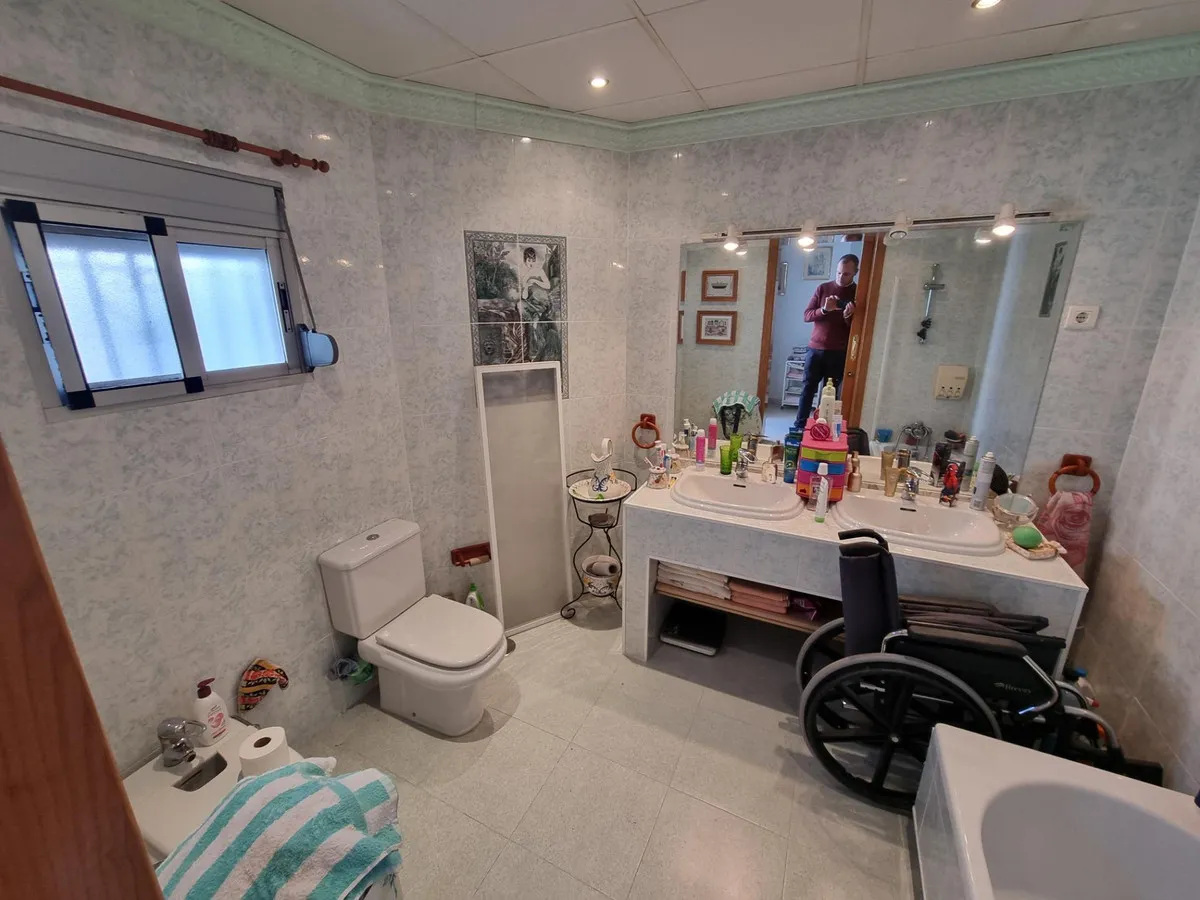 a622531d-a026-49f9-8d48-2f7716a691fd