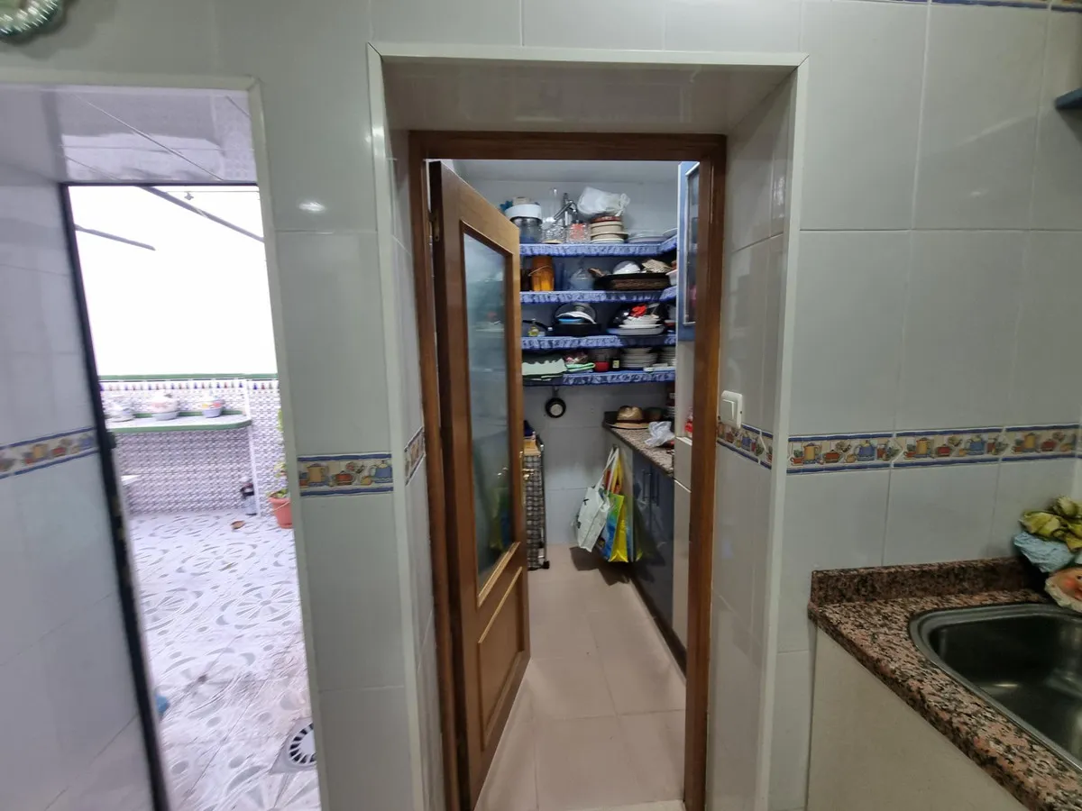 a7d998fe-5cbe-47c8-8993-a864273361b1