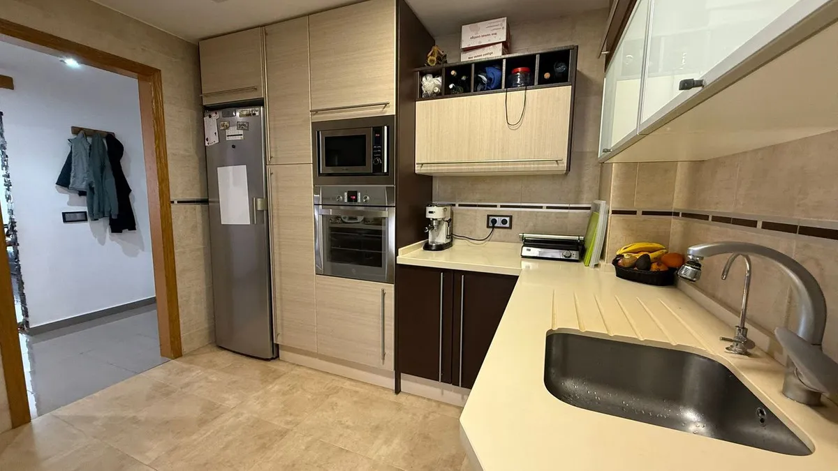 336ca7f9-c624-438a-bb61-e6d3c24b43b3